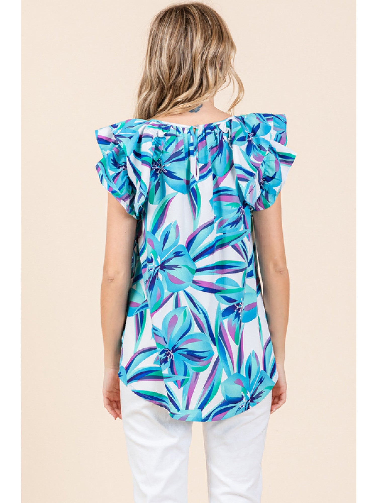 Light Blue & Purple Floral Double Ruffle Flounce Shoulder Top
- Print top with U-neck featuring wrinkle, back buttoned closure, layer flounce shoulder, and curved hemline.