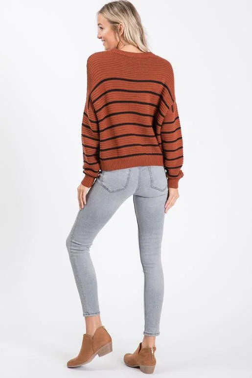 Fall Vibes Rust and Black Striped Sweater with Zigzag ribbed knit pattern.
Color: Rust
Super soft casual and slightly oversized for a slouchy fit with a shorter length.