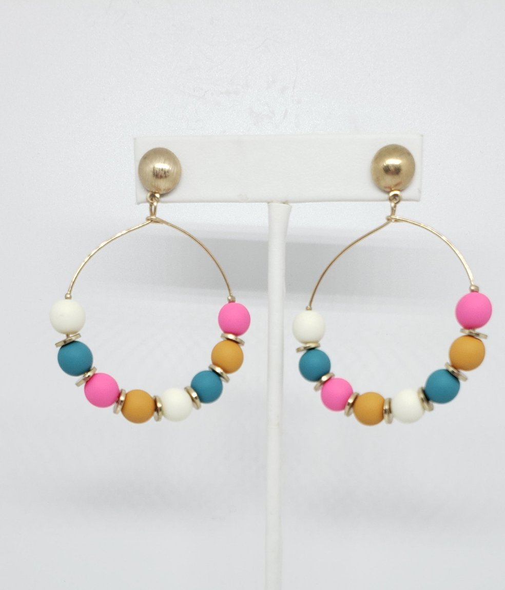 Wooden Ball Beaded Hoop Drop Earrings

Color: Ivory/Teal/Hot Pink/Mustard;

Approximate Length: 2.25"
