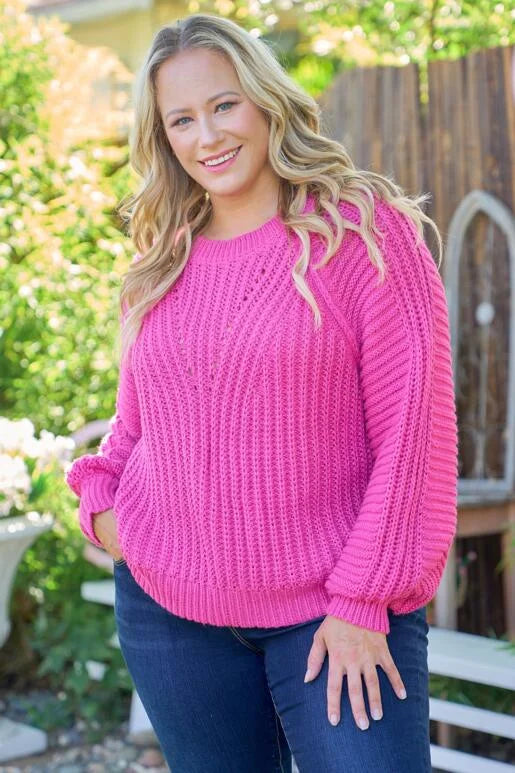 Brighten up your Fall with this Gorgeous Fuchsia Chevron Textured Sweater, in Curvey sizes.

Roomy Fit with Bubble Sleeve and Out seam detail on the armhole. Size down one for a more fitted look.