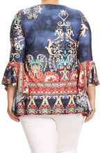 Abstract Print Curvy Top With 3/4 Flutter Sleeves