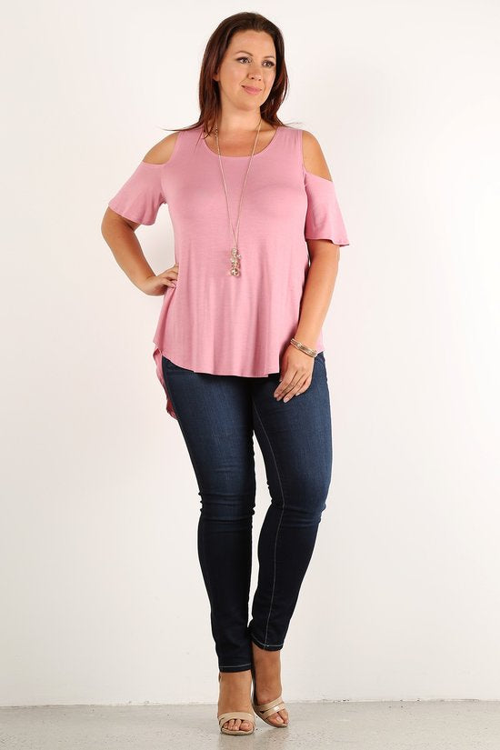 Dusty Pink Short Sleeve Cold Shoulder Top with solid color, waist length, short sleeves in a relaxed style with a crew neck, open sleeves and a hi-lo hem